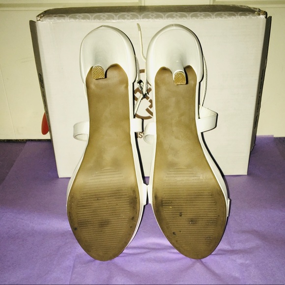 Daisy Fuentes heels - Picture 4 of 5